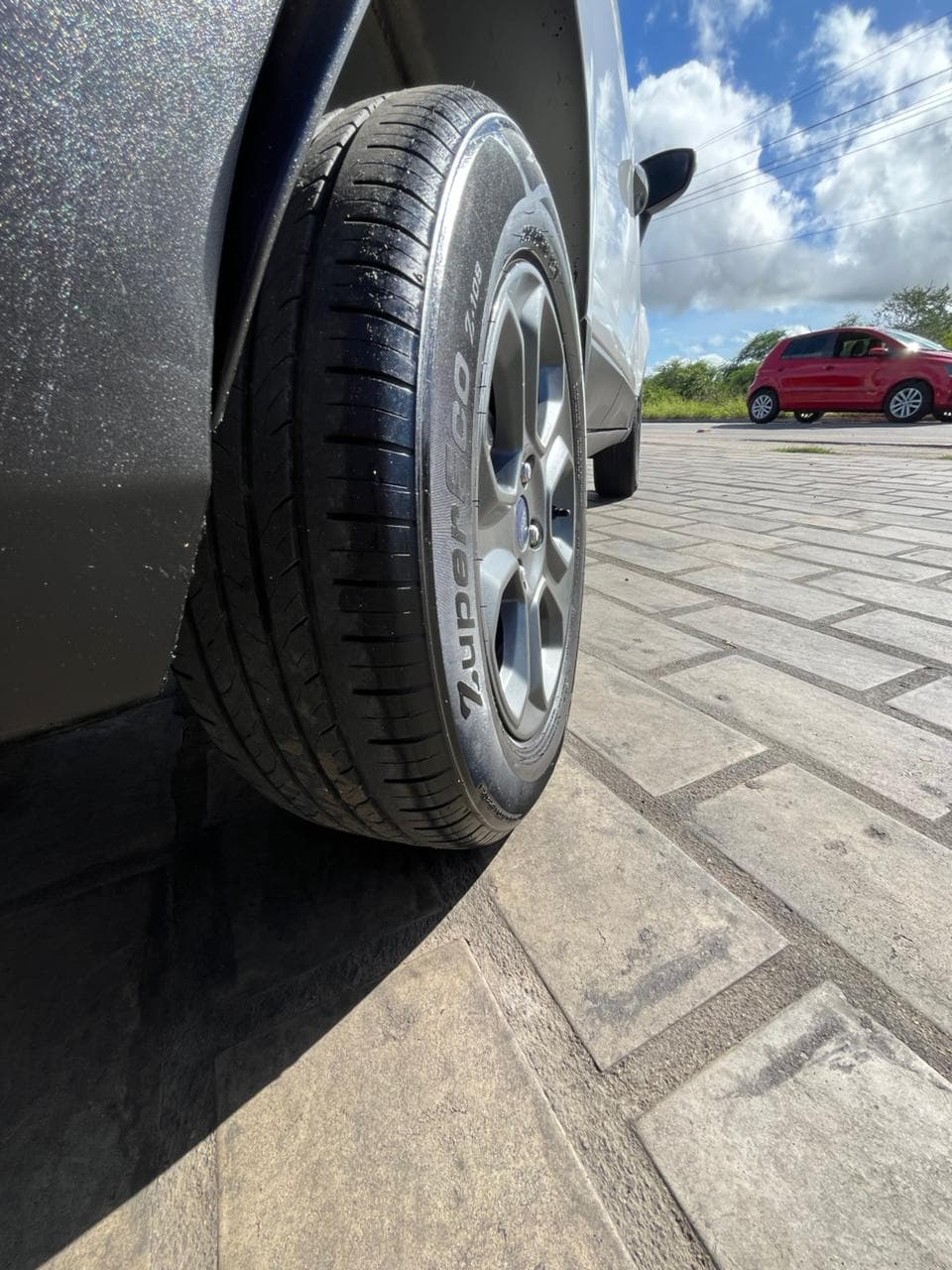 FORD ECOSPORT — foto 14